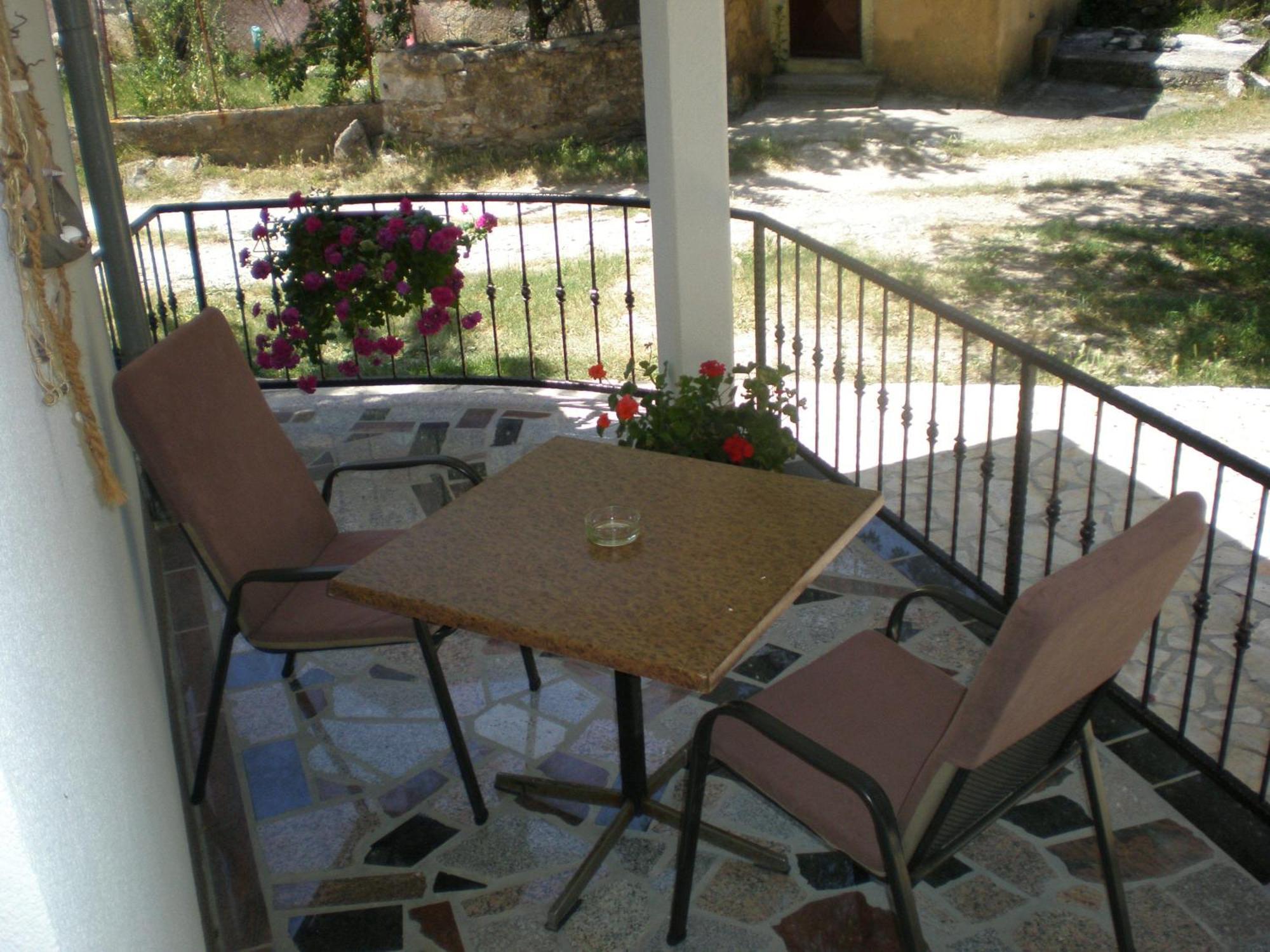 Guest House Renata Plomin Esterno foto